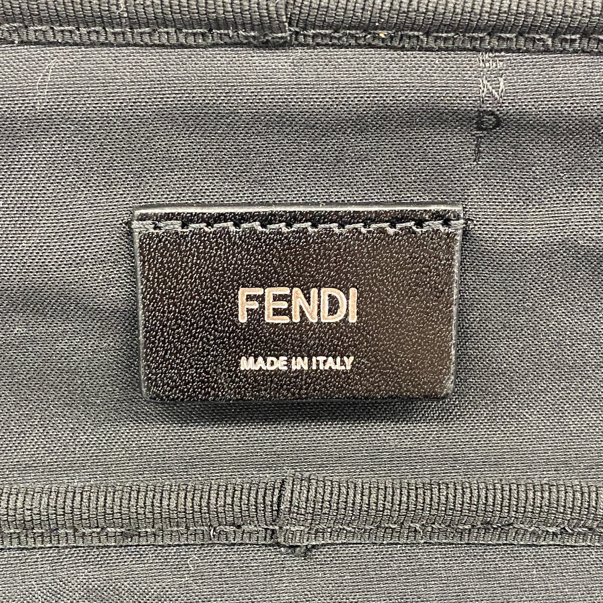 【6hd4151】フェンディ ポーチ PVC グレー ブラック シルバー金具【中古】メンズ