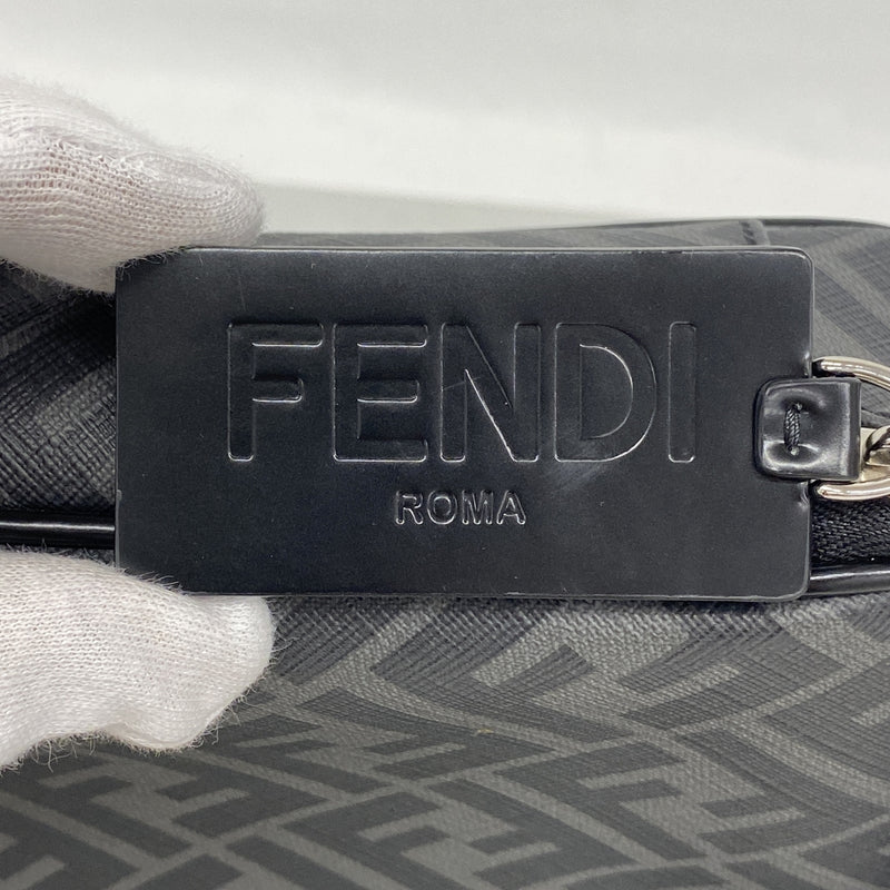 【6hd4151】フェンディ ポーチ PVC グレー ブラック シルバー金具【中古】メンズ