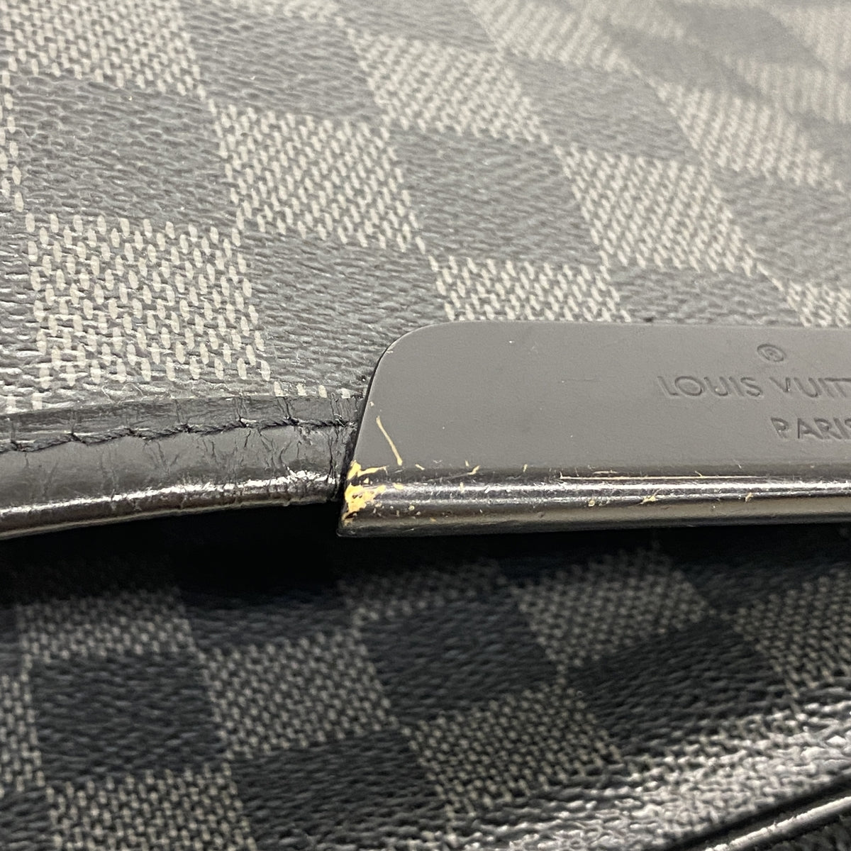 【6hd4154】ルイヴィトン ショルダーバッグ ダミエ・グラフィット ダニエルMM N58029 ブラック グレー【中古】メンズ