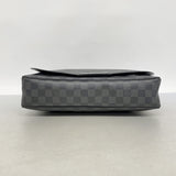 【6hd4154】ルイヴィトン ショルダーバッグ ダミエ・グラフィット ダニエルMM N58029 ブラック グレー【中古】メンズ