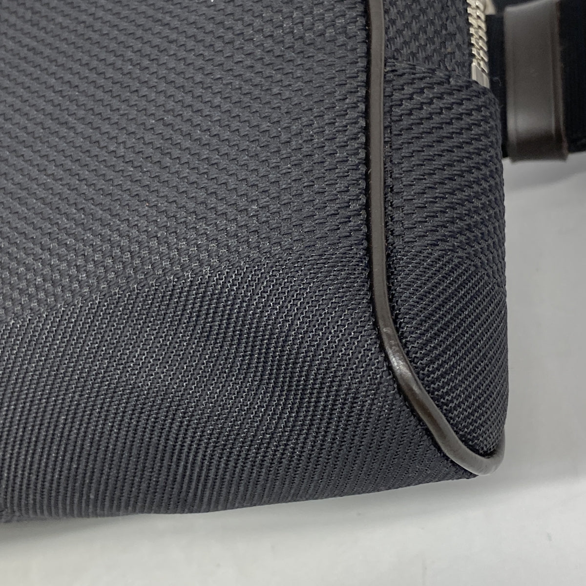 【6hd4181-k】ルイヴィトン ウエストバッグ ダミエ・ジェアン アクロバット M93620 ノワール【中古】メンズ
