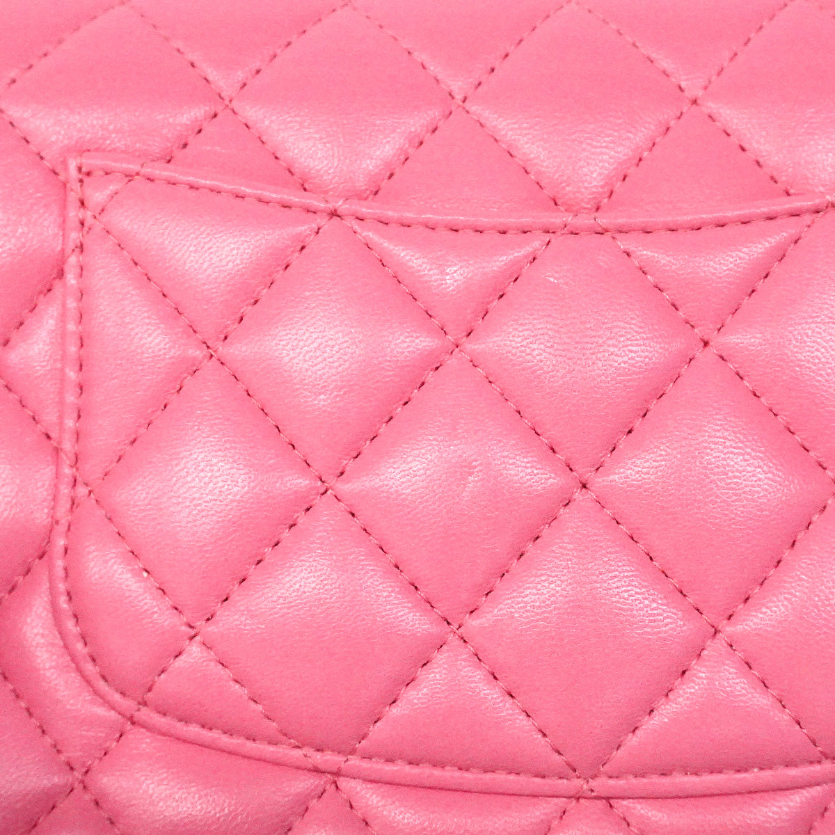 【6hd4210】シャネル ショルダーバッグ マトラッセ Wチェーン ラムスキン ピンク シャンパンゴールド金具【中古】レディース