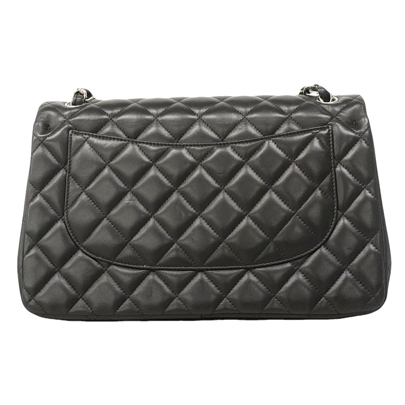【6hd4235】シャネル ショルダーバッグ デカマトラッセ Wフラップ Wチェーン ラムスキン ブラック シルバー金具【中古】レディース