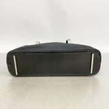 【6hd4243-k】グッチ ショルダーバッグ 001 3261 キャンバス ブラック シルバー金具【中古】レディース