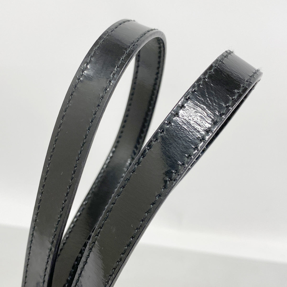 【6hd4243-k】グッチ ショルダーバッグ 001 3261 キャンバス ブラック シルバー金具【中古】レディース