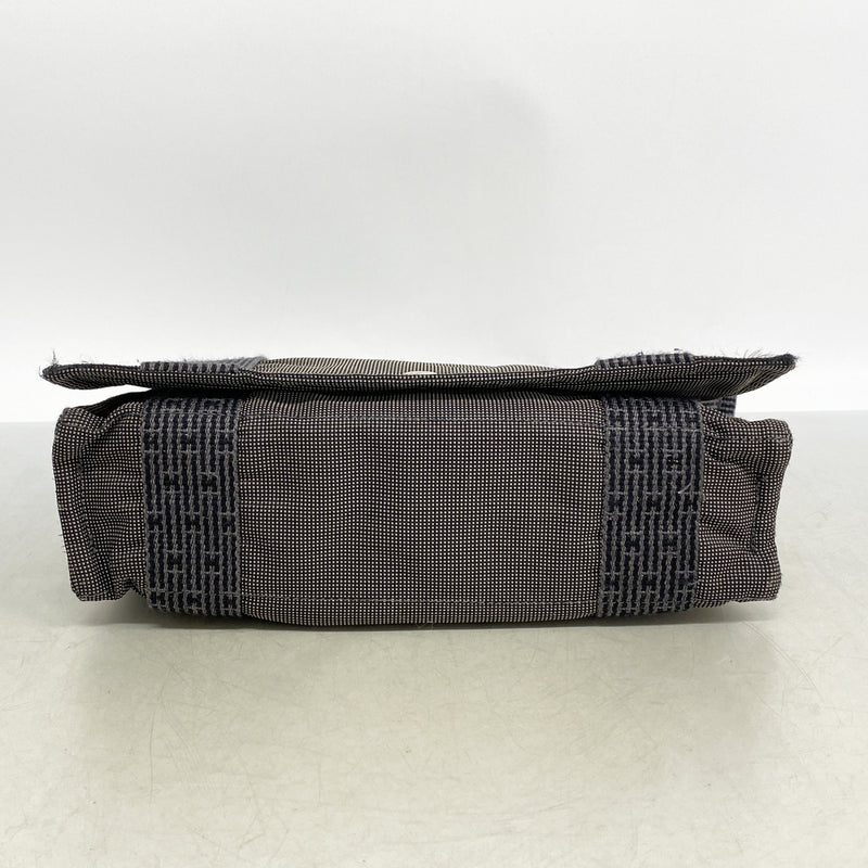 【6hd4265】エルメス ショルダーバッグ エールラインバサスPM ナイロン グレー シルバー金具【中古】レディース
