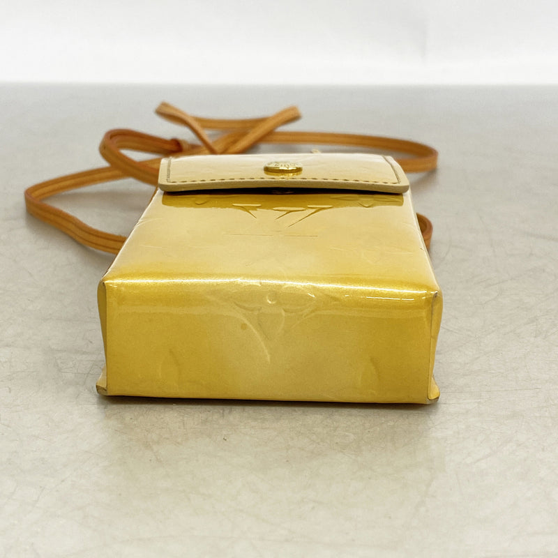 【6hd4270】ルイヴィトン ショルダーバッグ ヴェルニ グリーン M91048 ベージュ【中古】レディース