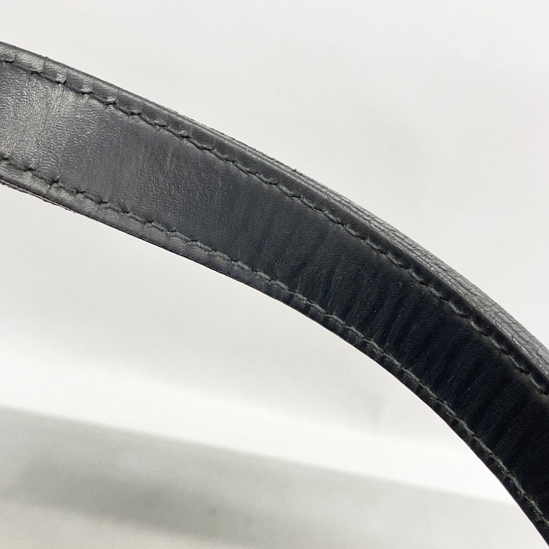 【6hd4278】ルイヴィトン ショルダーバッグ エピ プチノエ M44102 ノワール【中古】レディース