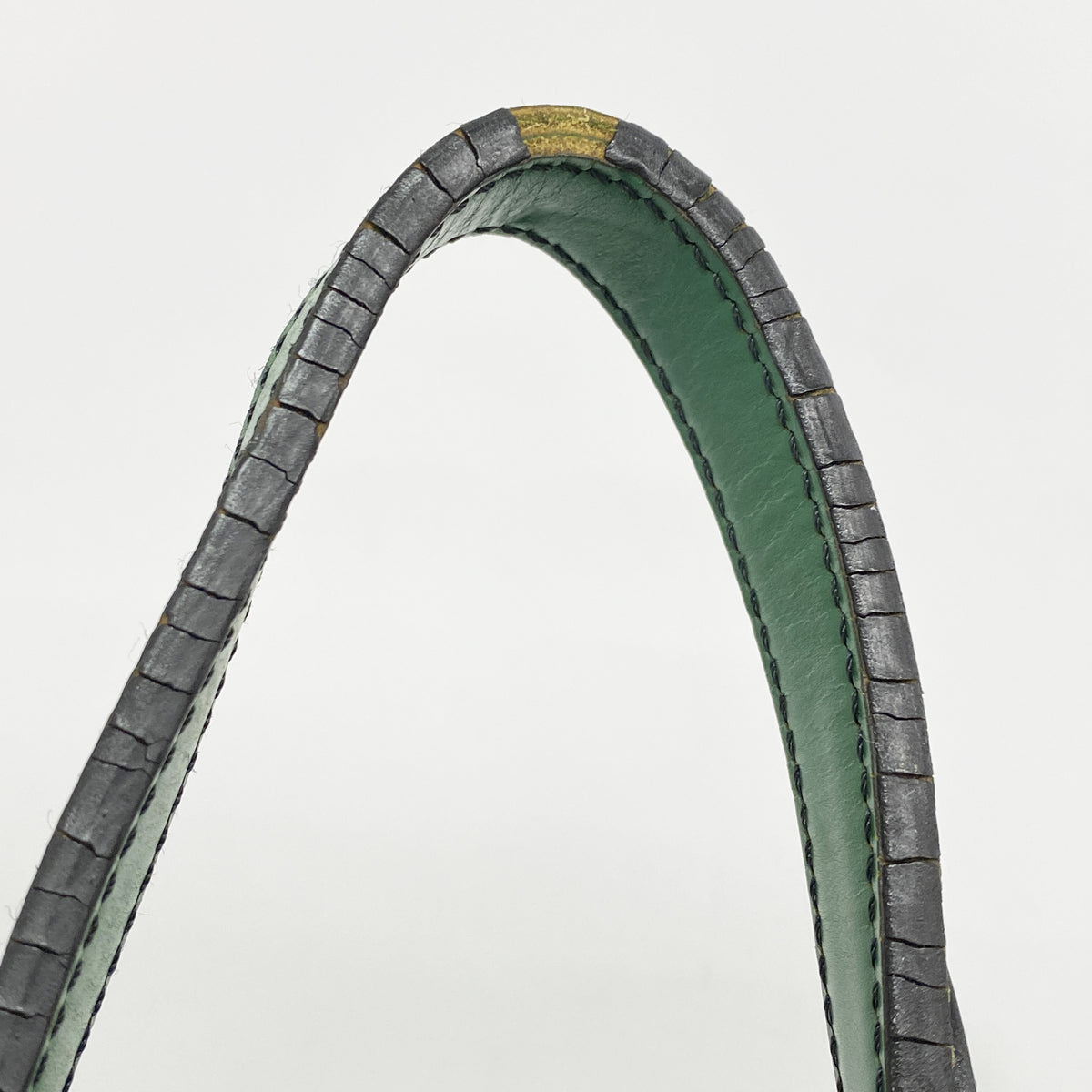 【6hd4318】ルイヴィトン ショルダーバッグ エピ ノエ M44004 ボルネオグリーン【中古】レディース