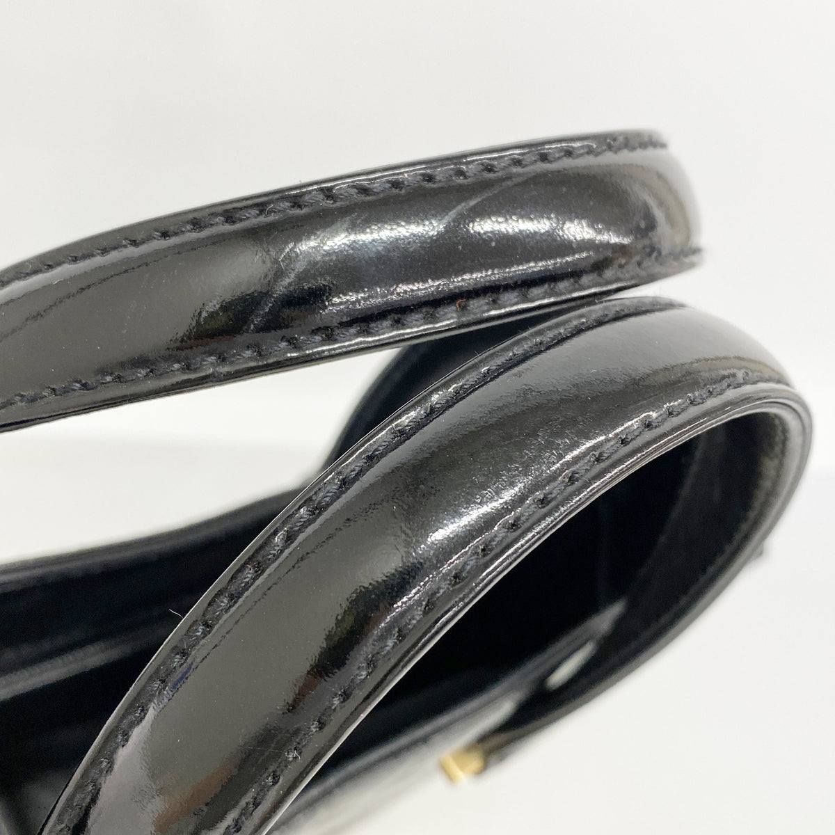 【6hd4326】シャネル トートバッグ チョコバー パテントレザー ブラック ゴールド金具【中古】レディース