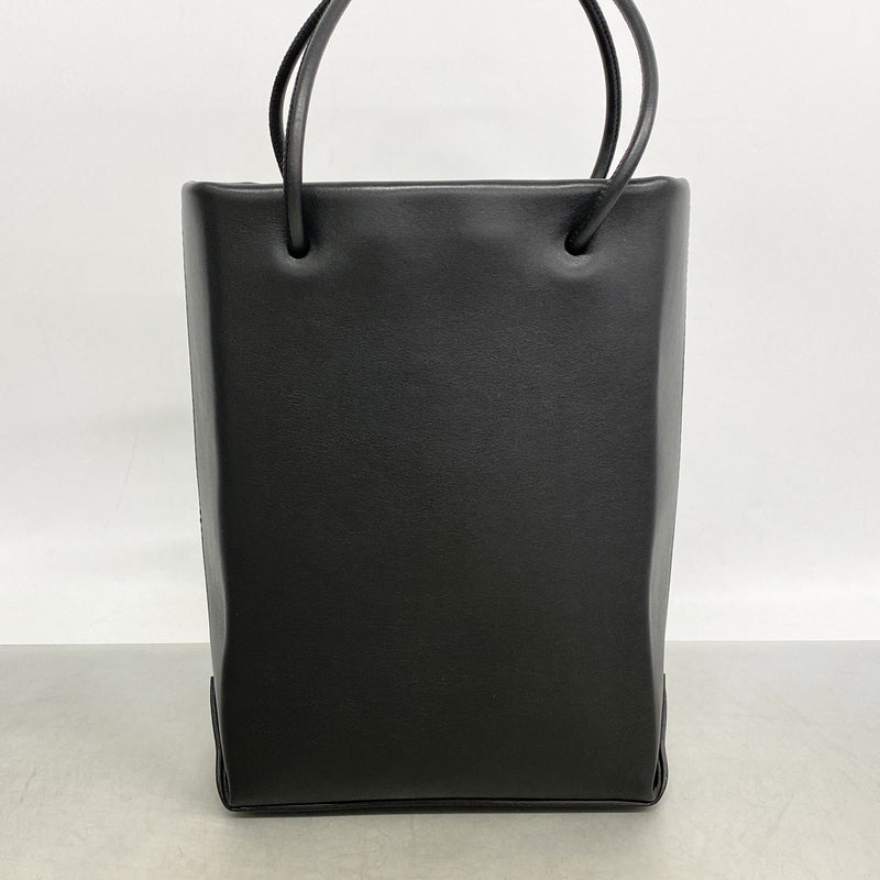 【6hd4327】シャネル トートバッグ エッセンシャル レザー ブラック シルバー金具【中古】レディース