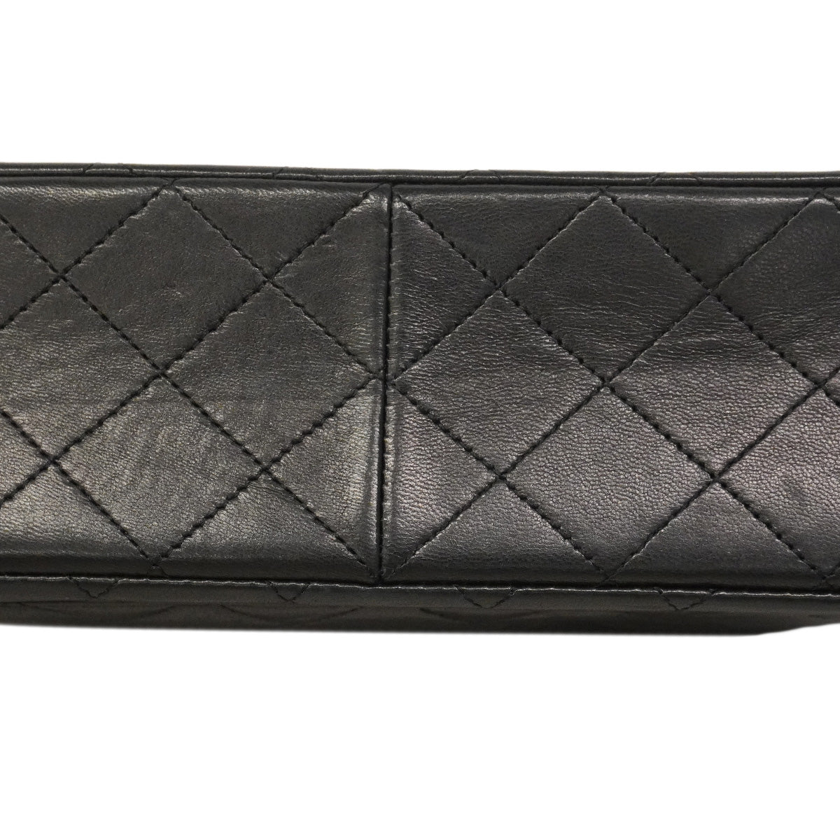【6hd4379】シャネル ショルダーバッグ マトラッセ Wフラップ Wチェーン ラムスキン ブラック ゴールド金具【中古】レディース