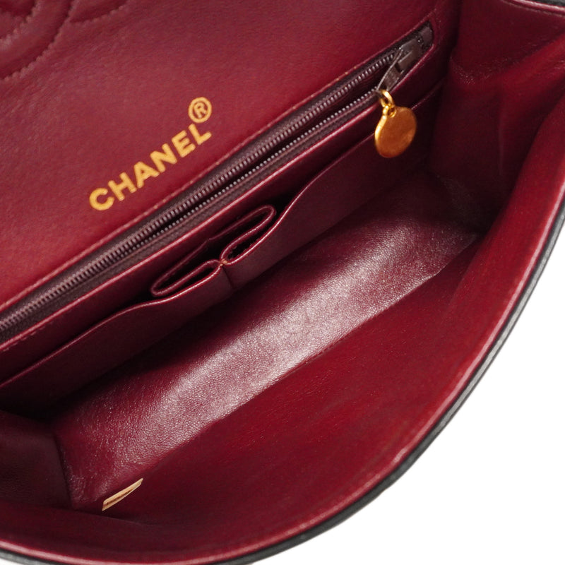 【6hd4379】シャネル ショルダーバッグ マトラッセ Wフラップ Wチェーン ラムスキン ブラック ゴールド金具【中古】レディース