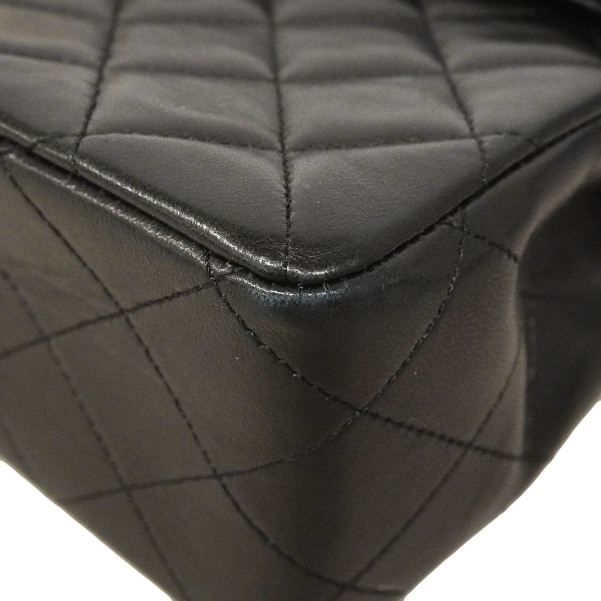 【6hd4379】シャネル ショルダーバッグ マトラッセ Wフラップ Wチェーン ラムスキン ブラック ゴールド金具【中古】レディース