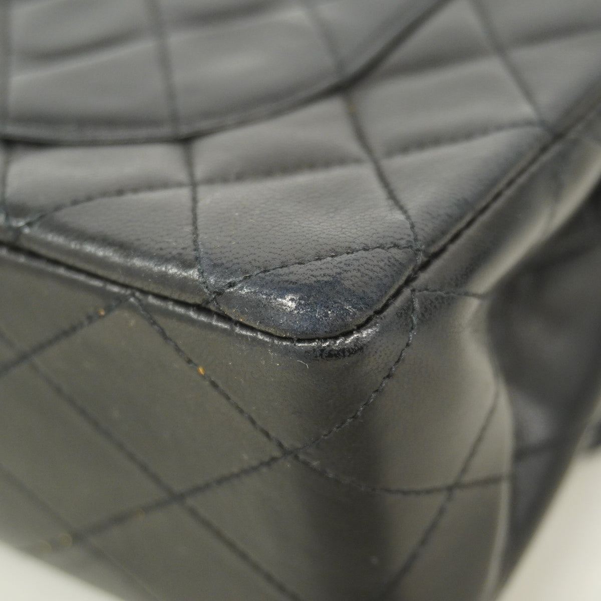 【6he4415】シャネル ショルダーバッグ マトラッセ Wフラップ Wチェーン ラムスキン ブラック ゴールド金具【中古】レディース