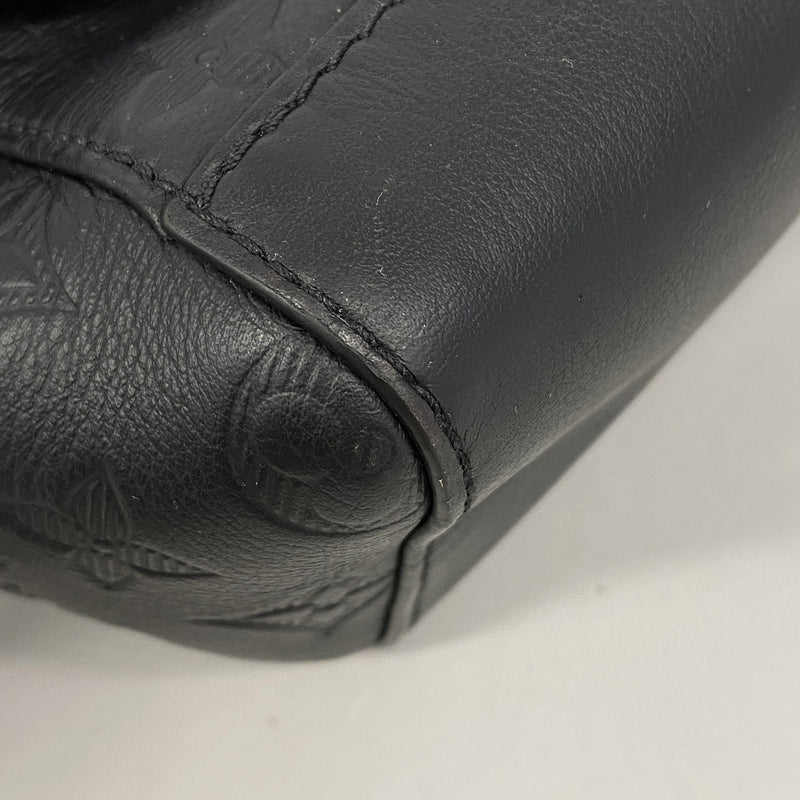 【6he4425】ルイヴィトン ショルダーバッグ モノグラム・シャドウ パルスメッセンジャー M14874 ブラック【中古】メンズ