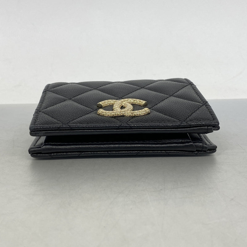【6he4462】シャネル 財布 マトラッセ キャビアスキン ブラック シャンパンゴールド金具【中古】レディース