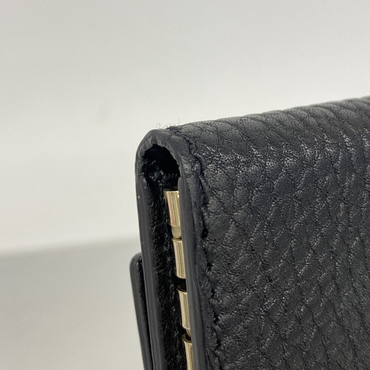 【6he4465】グッチ キーケース 131960 レザー ブラック シャンパンゴールド金具【中古】メンズ レディース ユニセックス