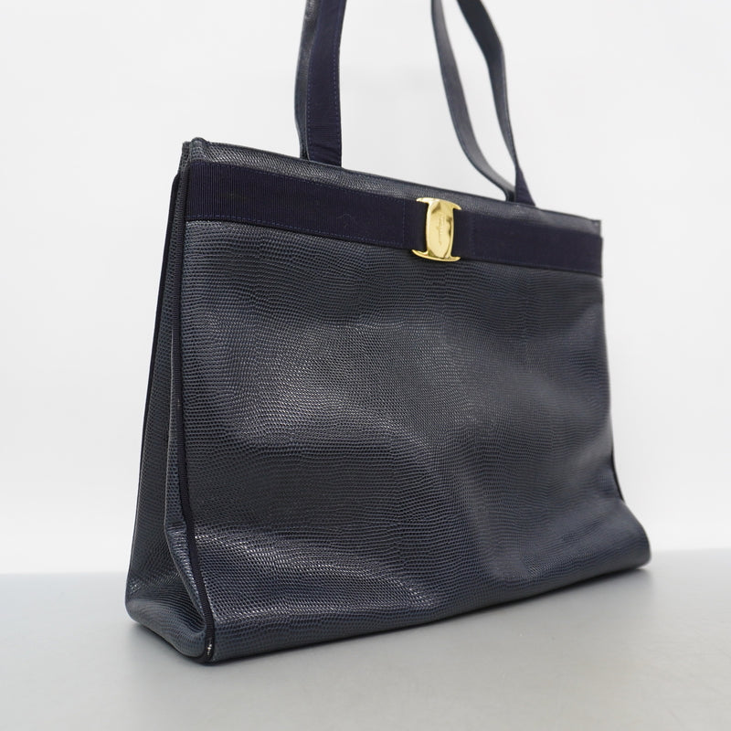【6he4476】サルヴァトーレフェラガモ トートバッグ ヴァラ レザー ネイビー ゴールド金具【中古】レディース