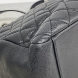 【6he4485-h】シャネル チェーントート マトラッセ キャビアスキン ブラック シルバー金具【中古】レディース