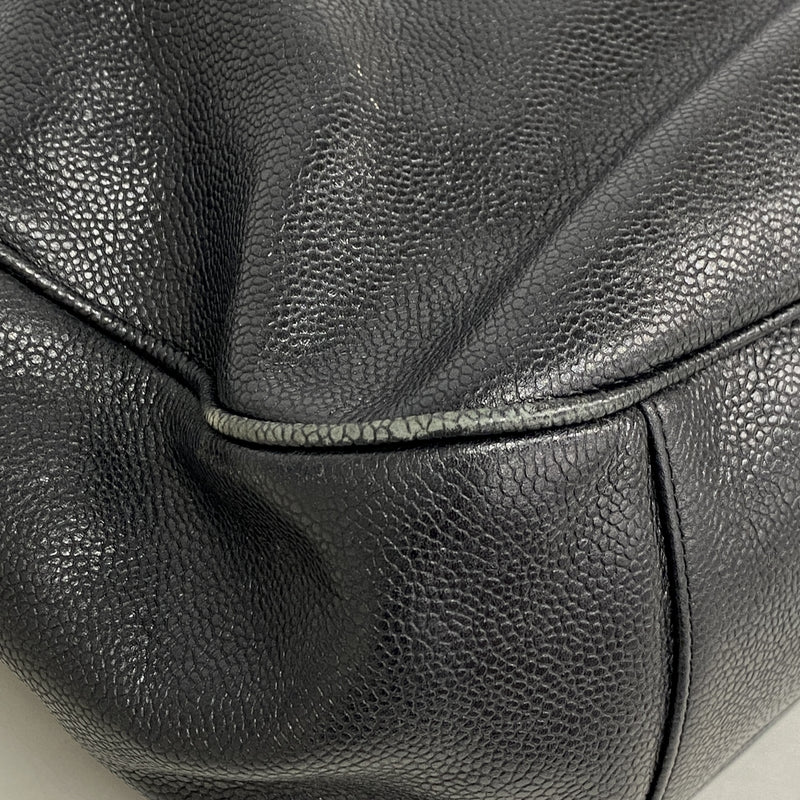 【6he4492-k】シャネル チェーントート キャビアスキン ブラック ゴールド金具【中古】レディース