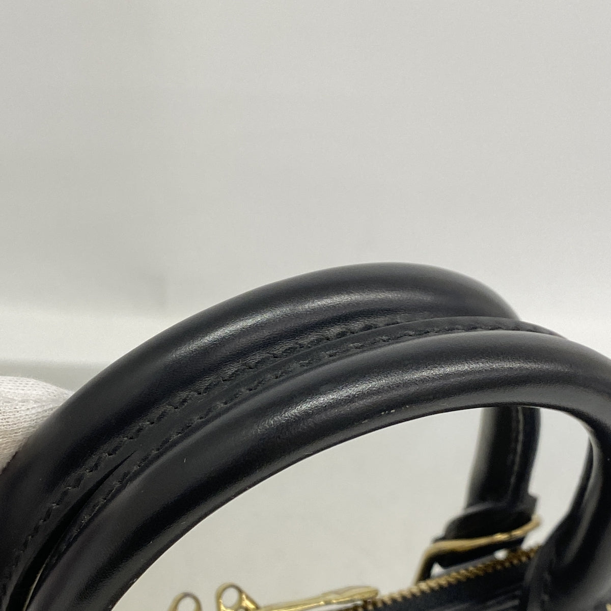 【6he4509】ルイヴィトン ハンドバッグ エピ アルマ M52142 ノワール【中古】レディース