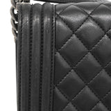 【6he4516-k】シャネル ショルダーバッグ ボーイシャネル チェーンショルダー ラムスキン ブラック シルバー金具【中古】レディース