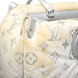 【6he4527-h】ルイヴィトン トートバッグ モノグラム・ナイロン/LV SKI オンザゴーMM M11847 フロスト 2wayバッグ【中古】レディース