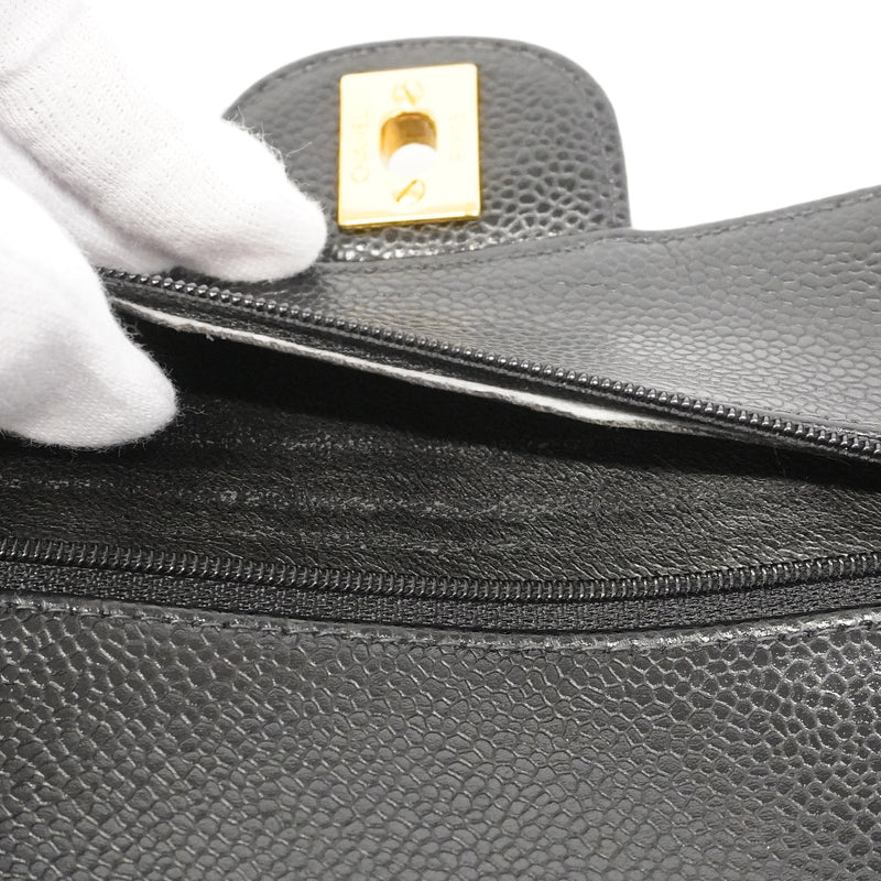 【6he4536】シャネル ショルダーバッグ マトラッセ Wフラップ Wチェーン キャビアスキン ブラック ゴールド金具【中古】レディース