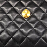 【6he4537】シャネル ショルダーバッグ デカマトラッセ Wチェーン ラムスキン ブラック ゴールド金具【中古】レディース
