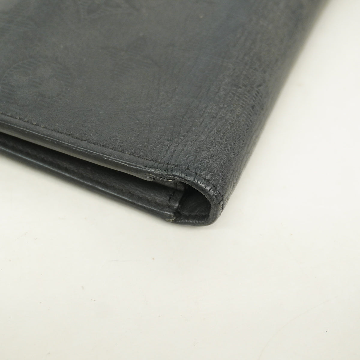 【6he4558-k】ルイヴィトン 長財布 モノグラム・シャドウ ポルトフォイユブラザ M62900 ブラック【中古】メンズ