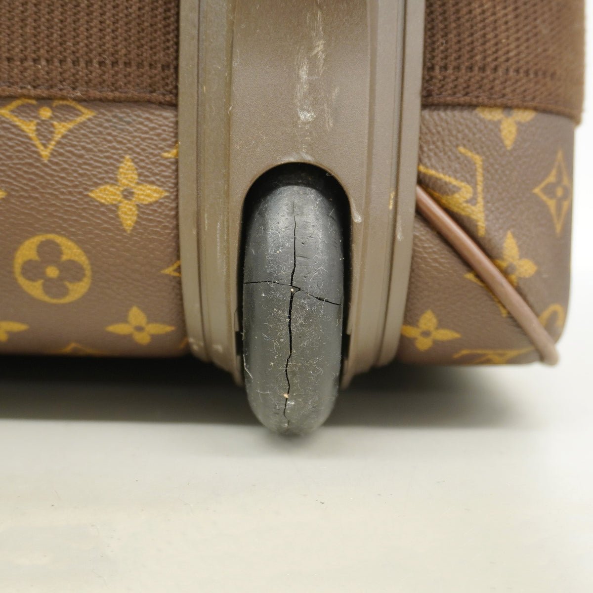 【6he4570】ルイヴィトン キャリーバッグ モノグラム ぺガス55 M23294 ブラウン【中古】メンズ レディース ユニセックス