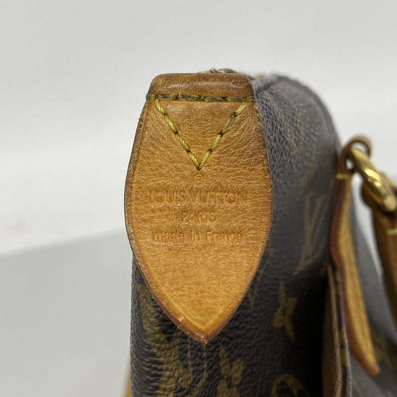 【6he4580】ルイヴィトン トートバッグ モノグラム トータリーPM M56688 ブラウン【中古】レディース