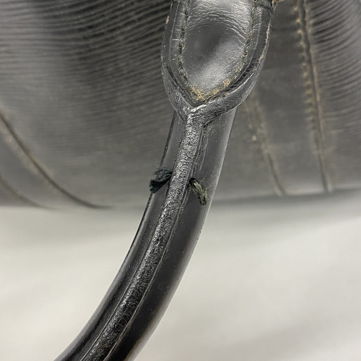 【6he4583-h】ルイヴィトン ボストンバッグ エピ キーポル45 M59152 ノワール【中古】メンズ レディース ユニセックス