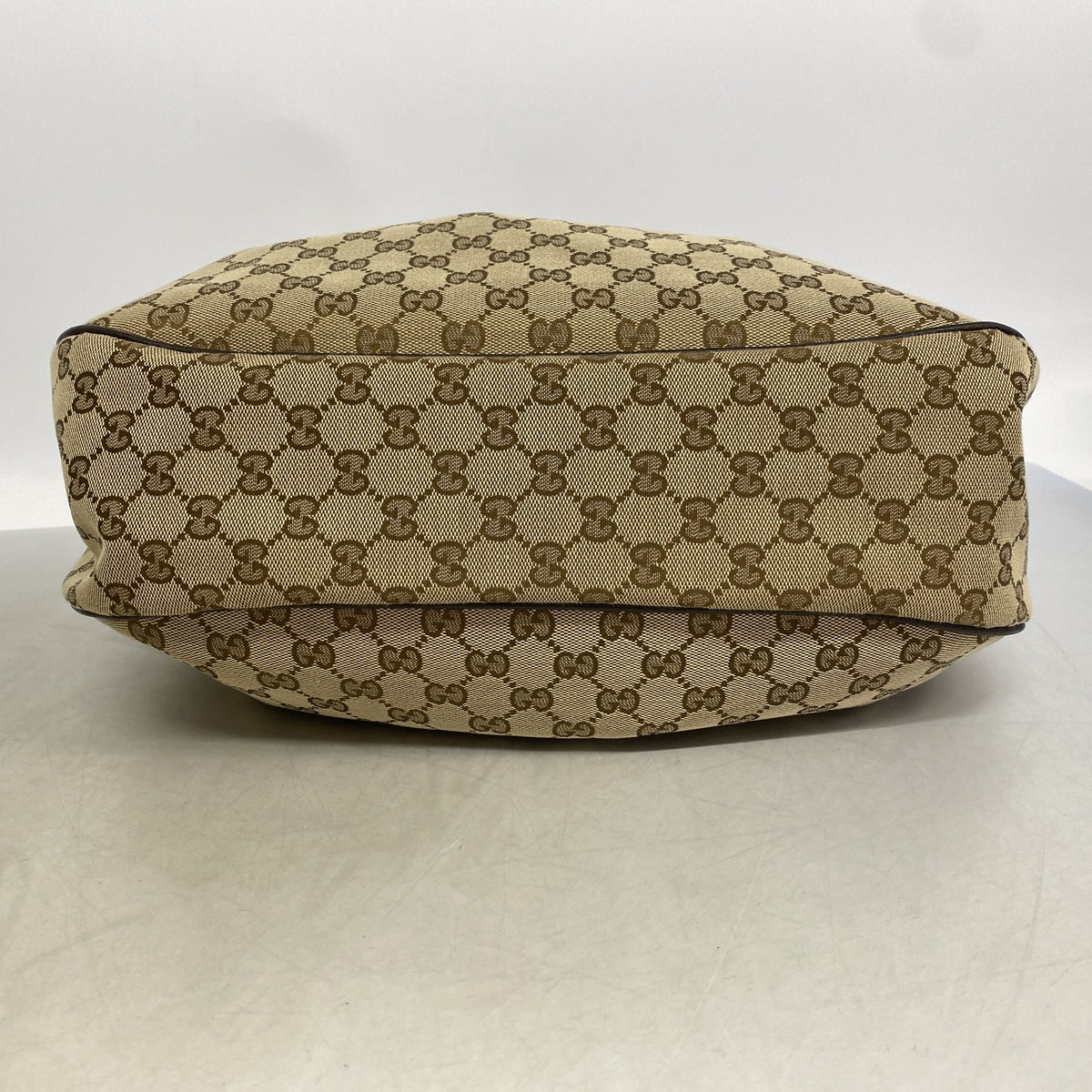 【6he4613-k】グッチ ショルダーバッグ GGキャンバス 364843 キャンバス ブラウン ゴールド金具【中古】レディース