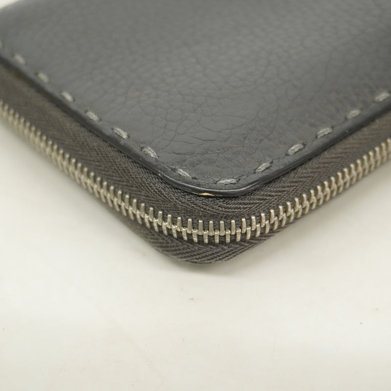 【6he4628】フェンディ 長財布 レザー ブラック シルバー金具【中古】メンズ レディース ユニセックス