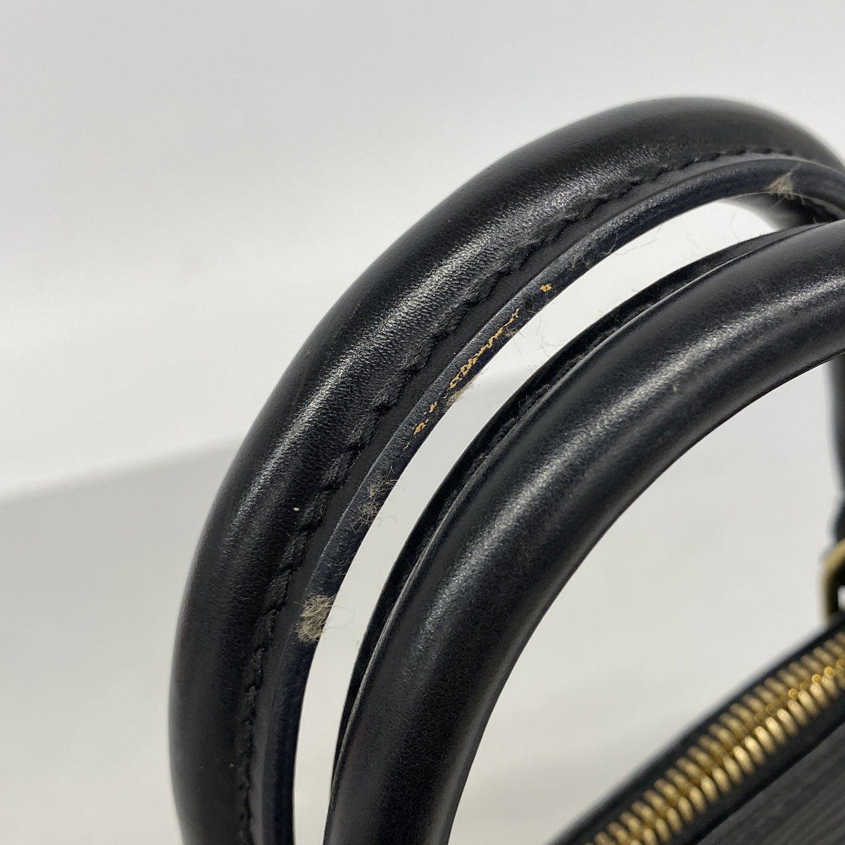 【6he4650】ルイヴィトン ハンドバッグ エピ アルマ M52142 ノワール【中古】レディース