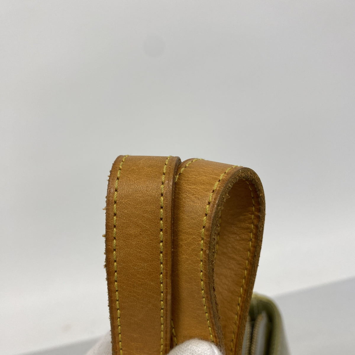 【6he4651】ルイヴィトン トートバッグ ヴェルニ ヒューストン M91053 グリ【中古】レディース