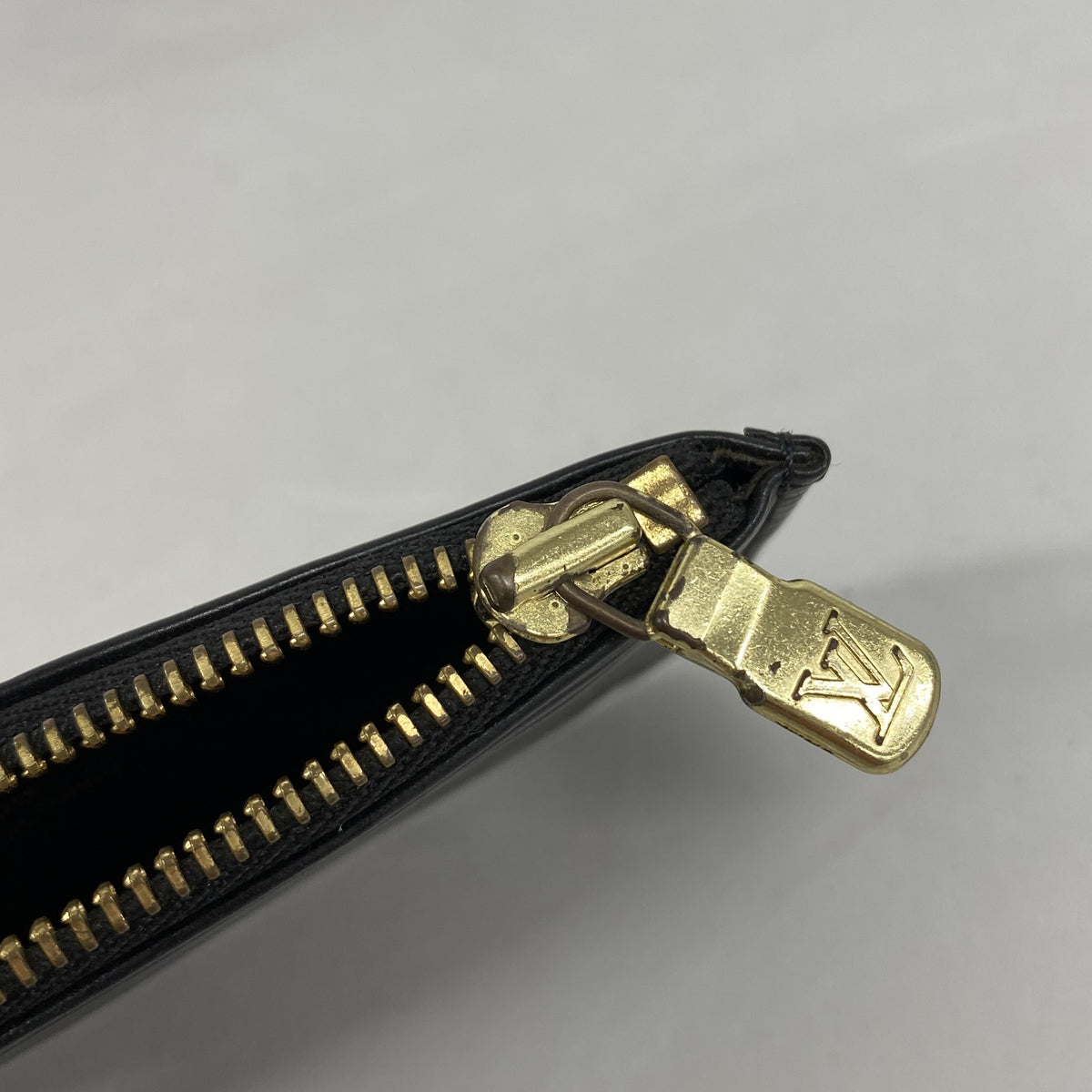 【6he4652】ルイヴィトン コインケース エピ ポシェットクレ M63802 ノワール【中古】メンズ レディース ユニセックス