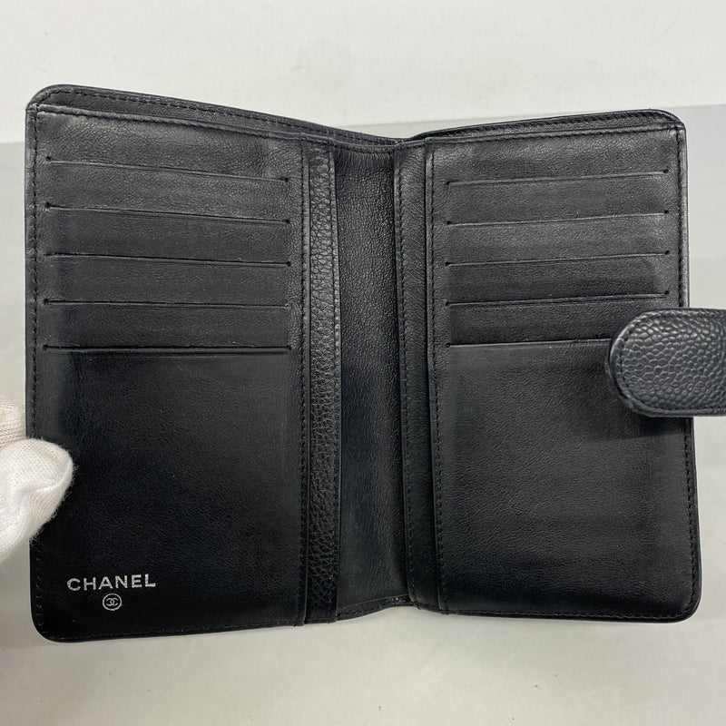 【6he4654】シャネル 財布 キャビアスキン ブラック シルバー金具【中古】レディース