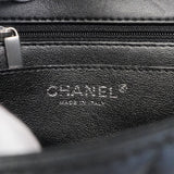 【6he4696】シャネル ショルダーバッグ チェーンショルダー シェブロン ラムスキン ブラック シルバー金具【中古】レディース