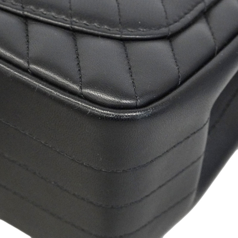 【6he4696】シャネル ショルダーバッグ チェーンショルダー シェブロン ラムスキン ブラック シルバー金具【中古】レディース