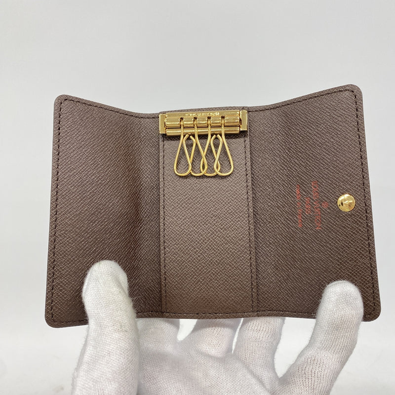 【6he4699】ルイヴィトン キーケース ダミエ ミュルティクレ4 N62631 エベヌ【中古】メンズ レディース ユニセックス