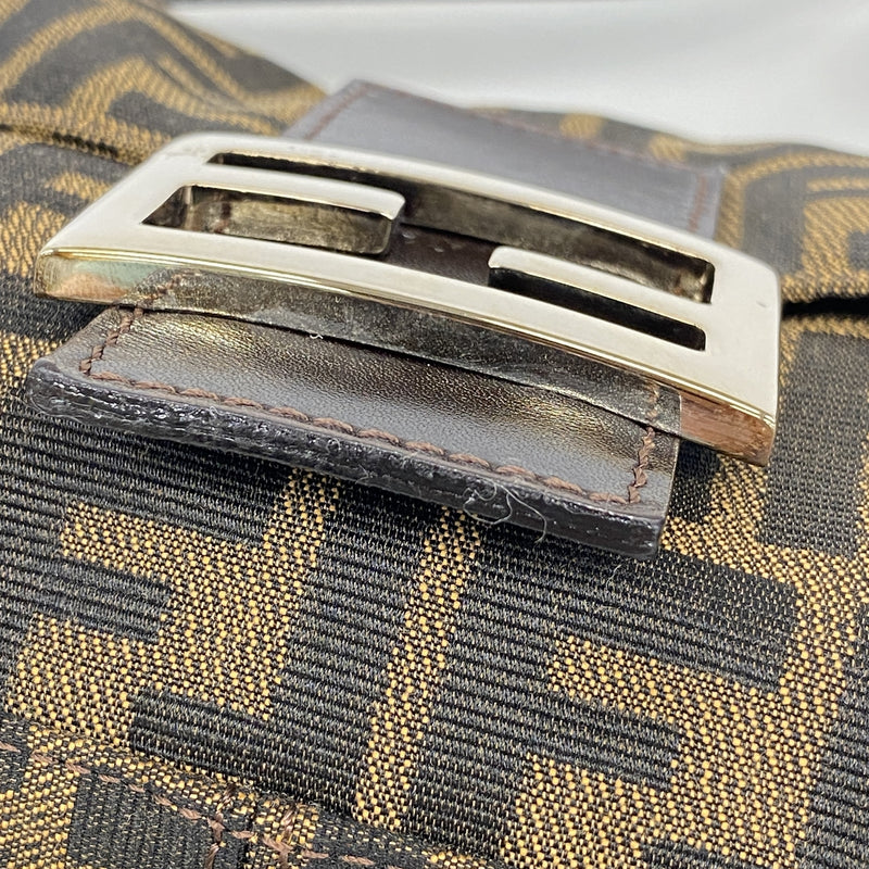 【6he4705】フェンディ ハンドバッグ ズッカ マンマバケット ナイロンキャンバス ブラウン シルバー金具【中古】レディース