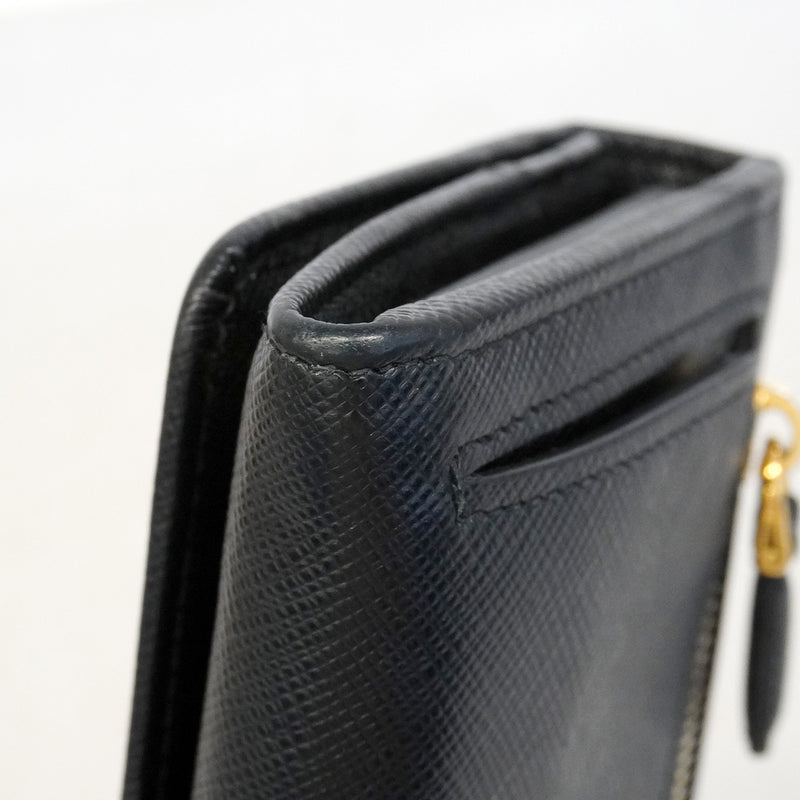 【6he4716-k】プラダ 長財布 サフィアーノ レザー ブラック ゴールド金具【中古】レディース