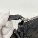 【6he4744-k】グッチ ショルダーバッグ GGキャンバス 110054 キャンバス ブラック シルバー金具【中古】レディース
