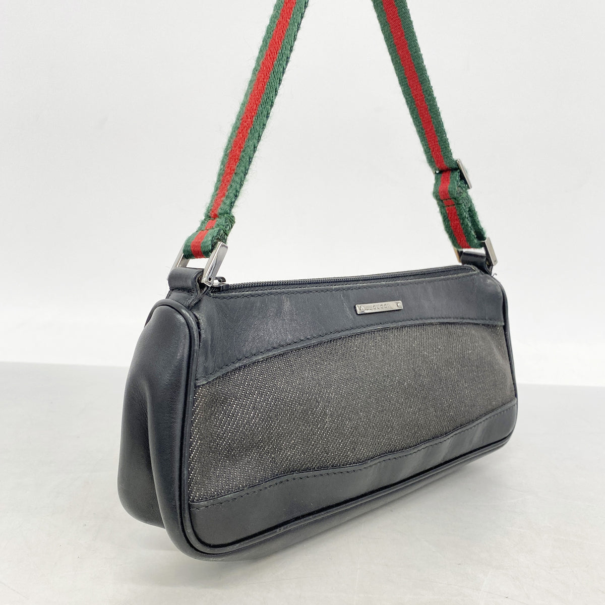 【6he4774-k】グッチ ハンドバッグ シェリーライン 92820 デニム ブラック シルバー金具【中古】レディース