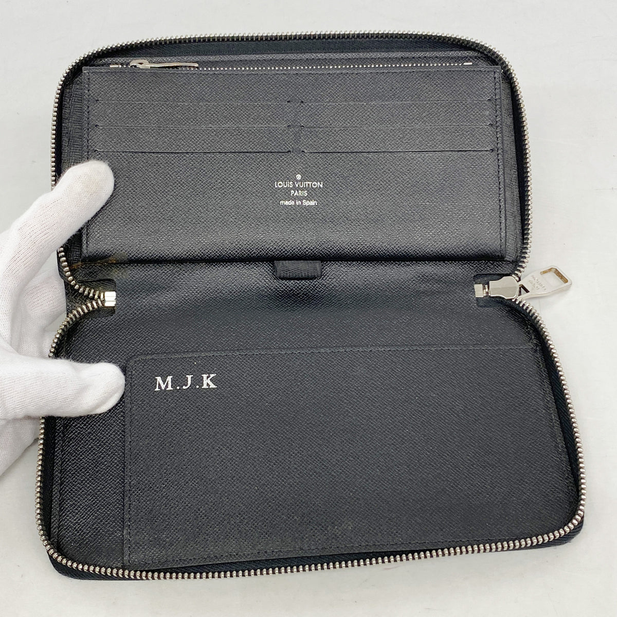 【6he4779-k】ルイヴィトン 長財布 ダミエ・グラフィット ジッピーオーガナイザー N63077 ブラック【中古】メンズ