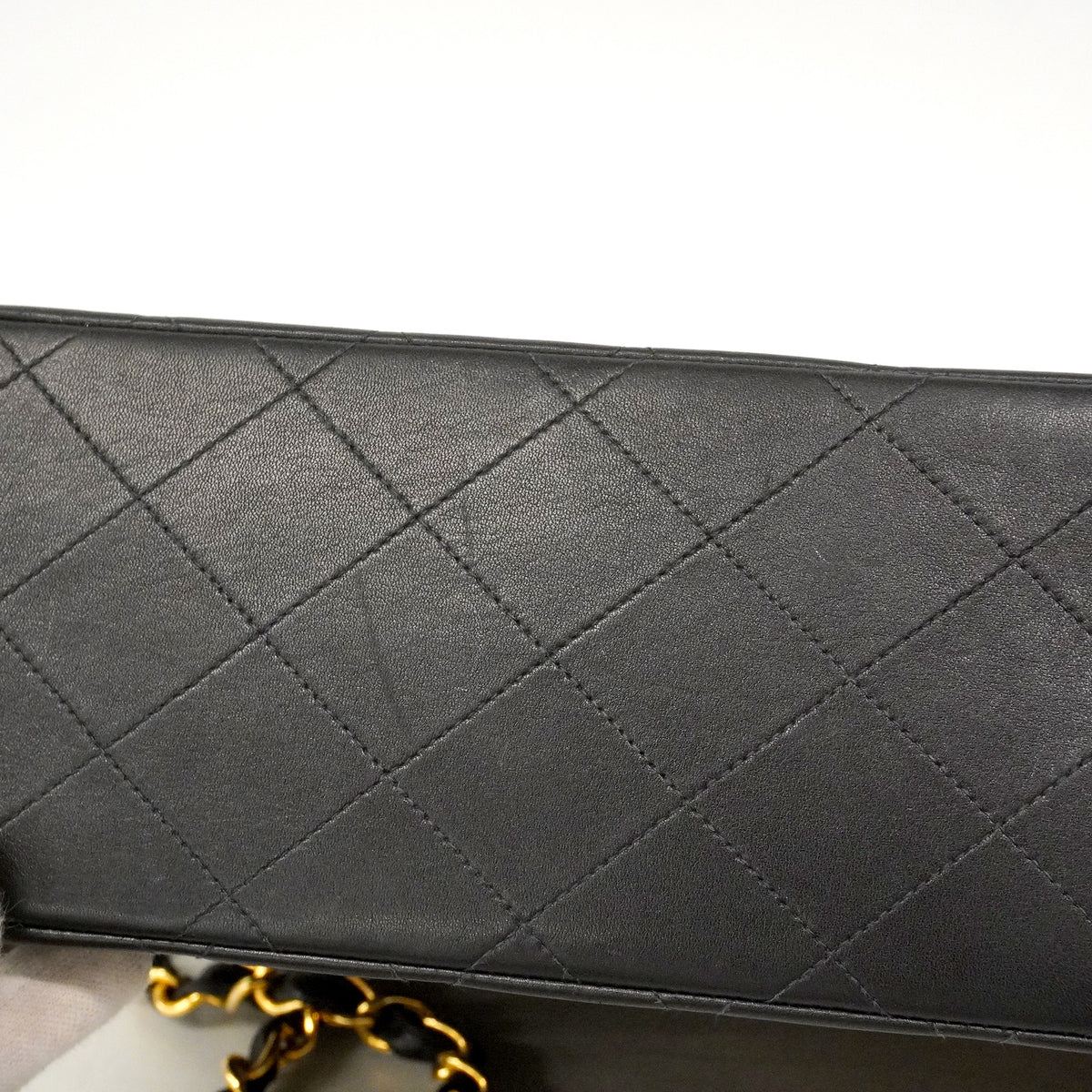 【6he4784】シャネル ショルダーバッグ デカマトラッセ Wチェーン ラムスキン ブラック ゴールド金具【中古】レディース