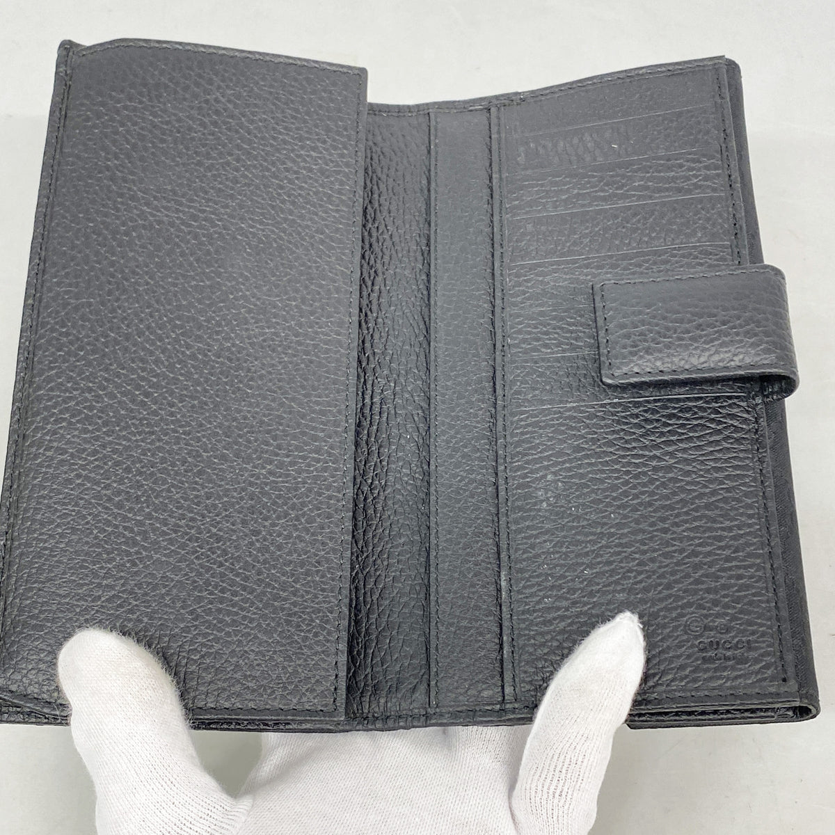 【6he4797-k】グッチ 長財布 GGナイロン 231835 ナイロン ブラック シルバー金具【中古】レディース